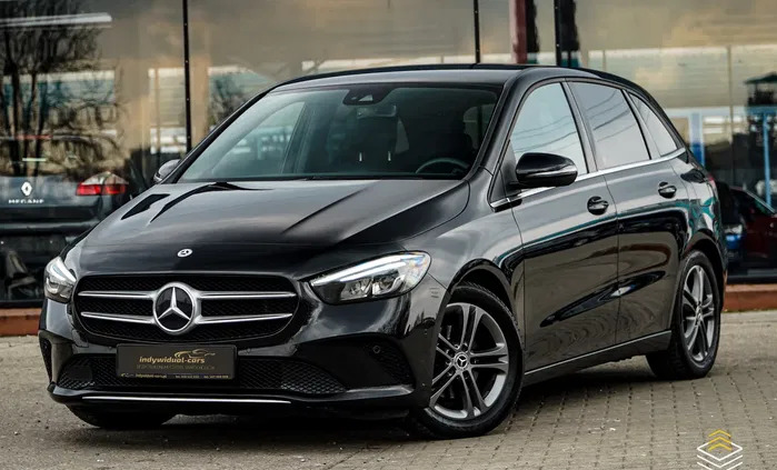 mercedes benz Mercedes-Benz Klasa B cena 87900 przebieg: 214000, rok produkcji 2019 z Pińczów